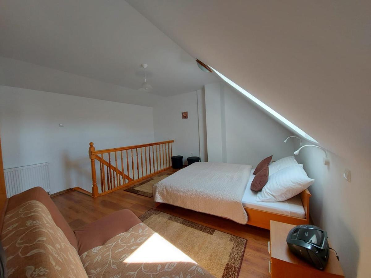 Apartamenty コウチェボ エクステリア 写真